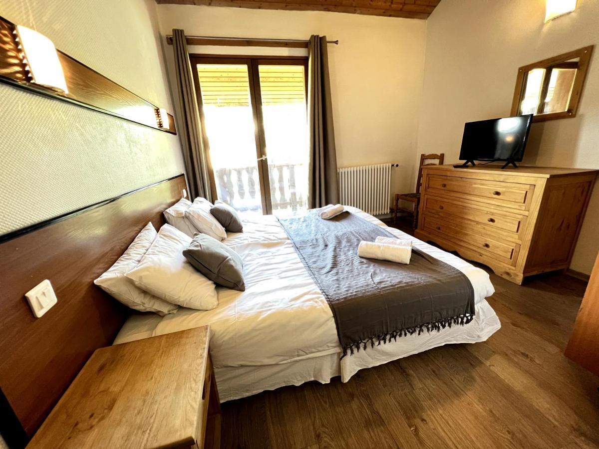 Hotel Le Piolet Сен-Мартен-де-Бельвіль Екстер'єр фото
